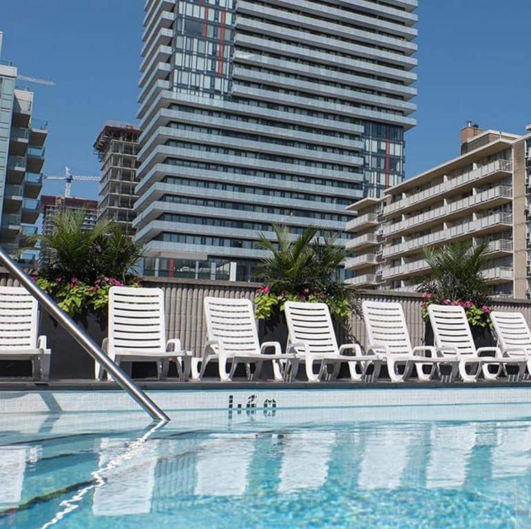 טורונטו The Roehampton Hotel מראה חיצוני תמונה