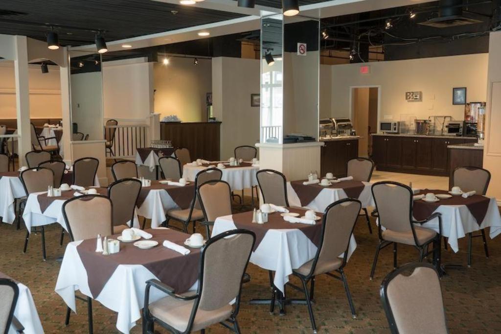 טורונטו The Roehampton Hotel מראה חיצוני תמונה